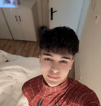 Merttwinkboyyx - Male escort in Riyadh Photo 7 of 7