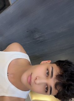 Merttwinkboyyx - Acompañantes masculino in Riyadh Photo 8 of 8