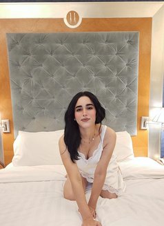 Meryiem New - escort in Dubai Photo 4 of 6