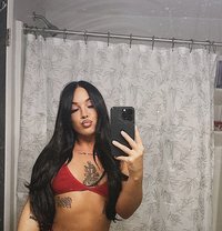 Meryl - escort in Al Manama