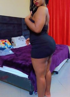 Merysky - puta in Riyadh Photo 1 of 3