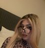 Meryy - Transsexual escort in İstanbul Photo 6 of 6