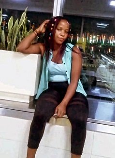 MESH FROM ASHRAM ROAD AHMEDABAD - escort in Ahmedabad Photo 3 of 3