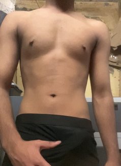 Messy - Male adult performer in New Delhi Photo 5 of 5