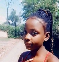 Met - escort in Nairobi