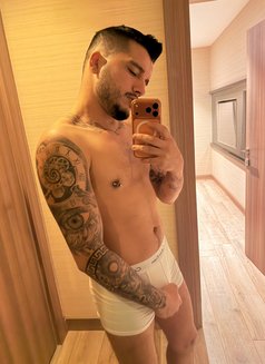 Metin_topع - Acompañantes masculino in İstanbul Photo 9 of 10