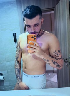 Metin_topع - Male escort in İstanbul Photo 12 of 13