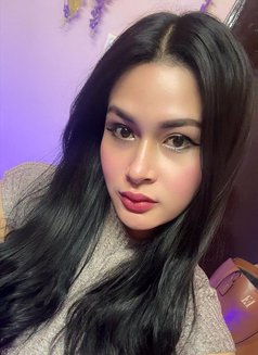 Mexy - Transsexual escort in New Delhi Photo 13 of 15