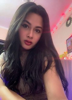 Mexy - Transsexual escort in New Delhi Photo 14 of 15