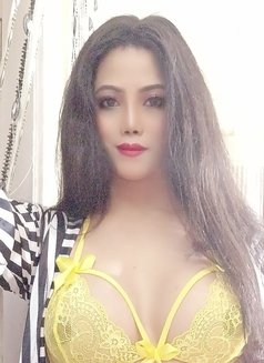 Mexysexy vers - Transsexual escort in Bangalore Photo 10 of 20