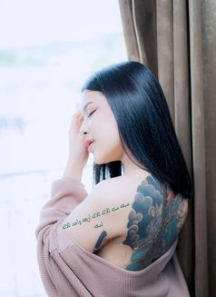 Meya - Masajista in Muscat Photo 9 of 10