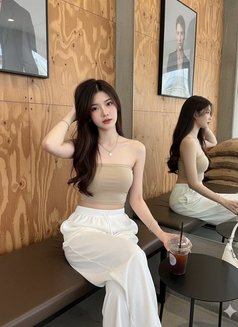 Meya - Masajista in Muscat Photo 10 of 10