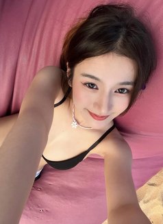 Meydina - masseuse in Jakarta Photo 4 of 4