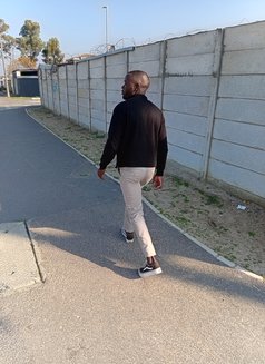 Mfundo - Male escort in Cape Town Photo 6 of 6