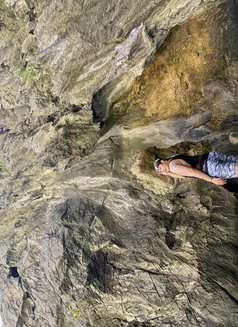 Mhavie - Male escort in Makati City Photo 12 of 13