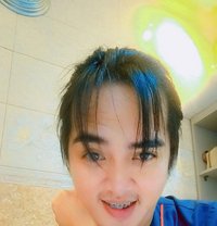 Mhel - masseur in Abu Dhabi
