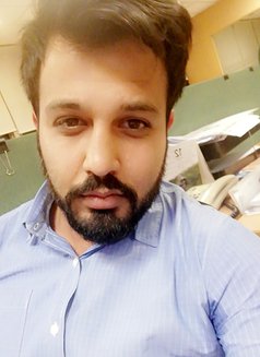 Mhh - Male escort in Islamabad Photo 6 of 8