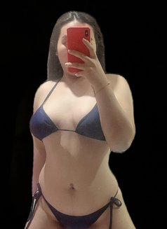 Mi a Mii - Transsexual escort in Muscat Photo 4 of 6