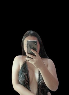 Mi a Mii - Transsexual escort in Muscat Photo 6 of 6