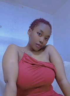 Mi Mi - puta in Riyadh Photo 5 of 5