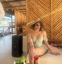 Mi Mi - puta in Phuket