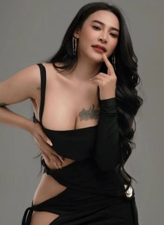 Mi Mi - Transsexual escort in Ipoh Photo 6 of 6