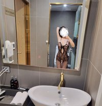 Hye-ri - escort in Seoul