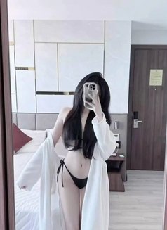 Mi Ran - escort in Bangkok Photo 7 of 7