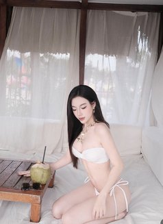 Mi Ran - puta in Bangkok Photo 9 of 9