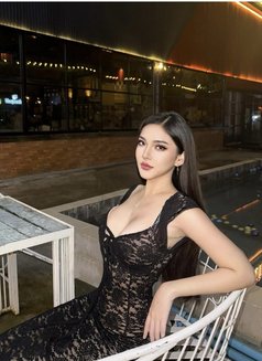 Mi Ran - puta in Bangkok Photo 2 of 8