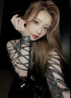 Mi LuLu - escort in Bangkok Photo 3 of 8