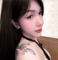 Mi LDB - Transsexual escort in Bangkok Photo 6 of 23