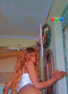 Mia Angle - Transsexual escort in Nairobi Photo 5 of 10