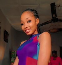 Mia - escort in Şalālah