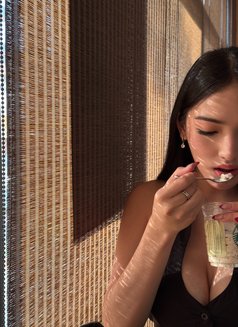 Mia Baby - escort in Manila Photo 3 of 7