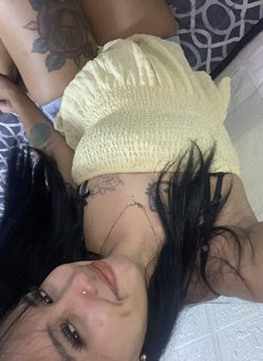 Mia Baylon - puta in Manila Photo 27 of 27