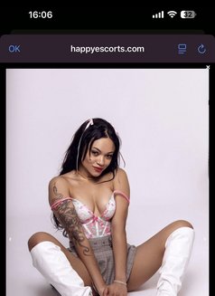 Mia - escort in Lisbon Photo 8 of 8