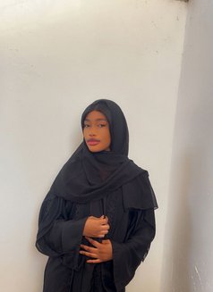 Mia - escort in Muscat Photo 1 of 3