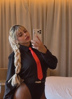 Mia Dubai - escort in Dubai Photo 6 of 12