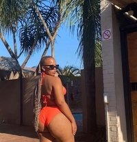Cash Payment - escort in Ahmedabad