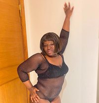 Mia - escort in Cairo