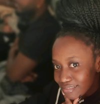 Mia - escort in Kampala