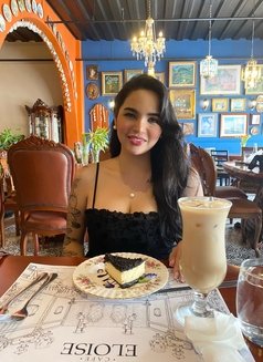 Meet up or Cam-show (Andrea) - puta in Angeles City Photo 1 of 10