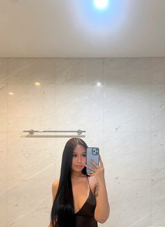 Mia - escort in Bali Photo 12 of 14