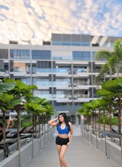 Mia - escort in Dubai Photo 5 of 7