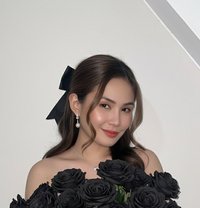 Liv - escort in Manila