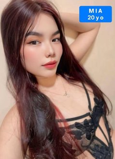 Mia - escort in Manila Photo 6 of 7