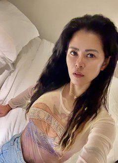 Mia - escort in Mumbai Photo 23 of 26