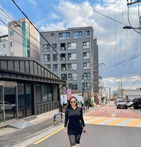 Mia - escort in Taipei