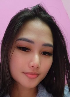 Mia - Transsexual escort in Abu Dhabi Photo 1 of 6